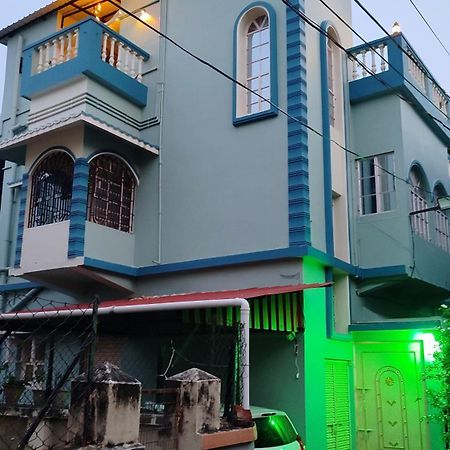Urban Sky Apartment Shanti Niketan Luaran gambar
